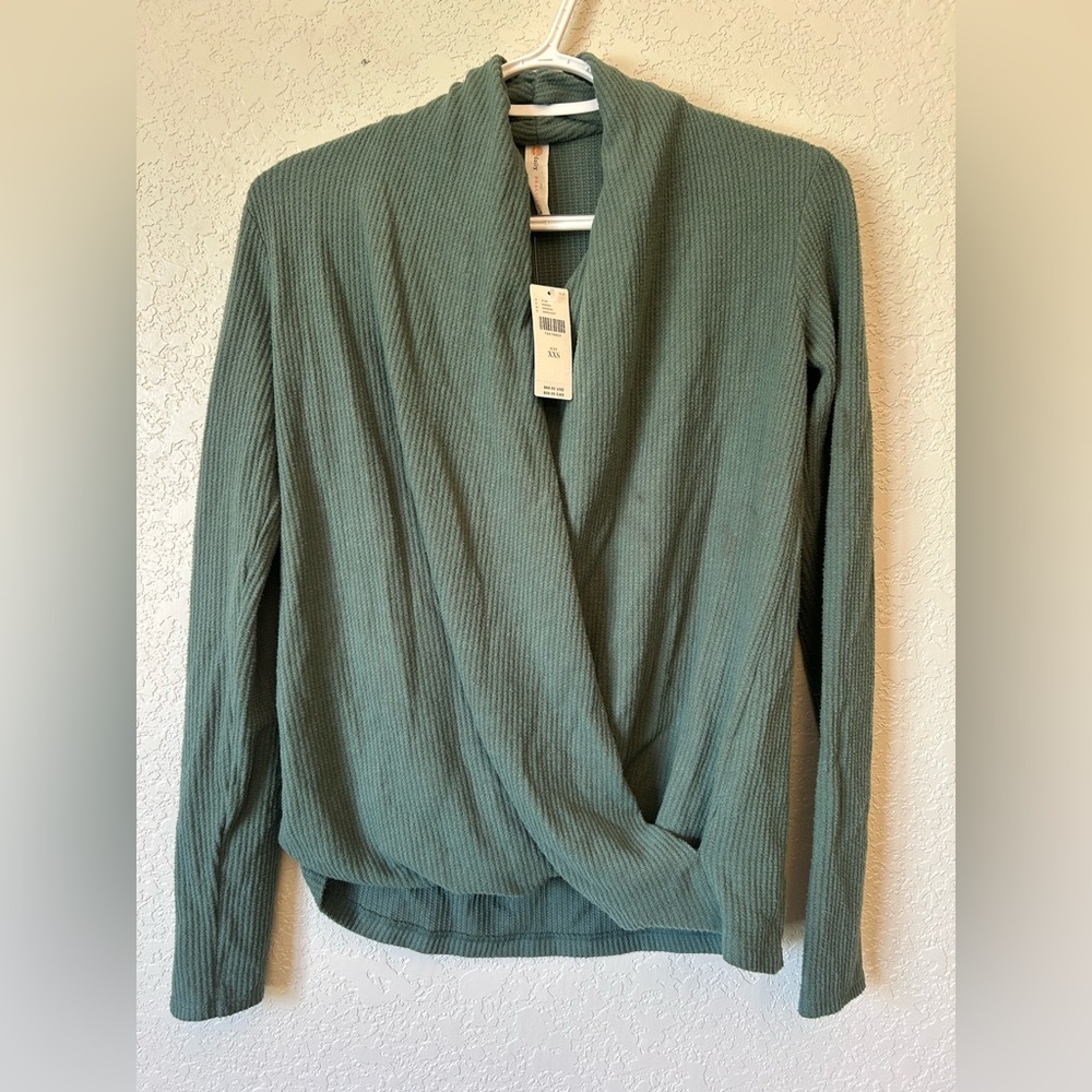 Daily Practice by Anthropologie Women's XS Cross-Front Knit Top Green Casual